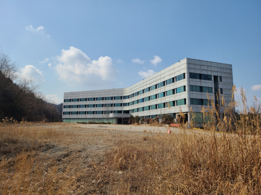 청주 기아자동차센터 폐공장